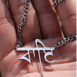 wholesale name necklaces and personalised jewellery